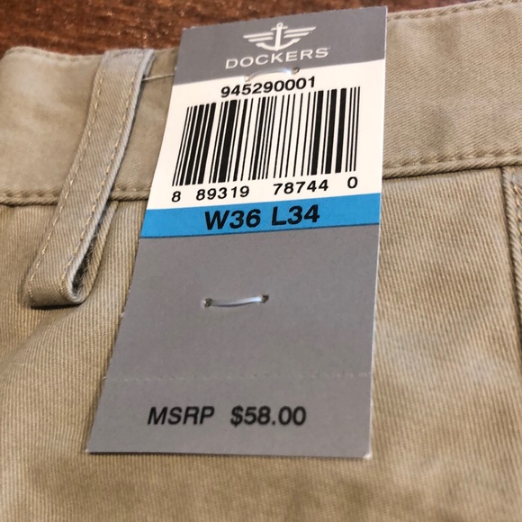 Dockers field khaki pants. Flat front, straight leg. Size 36x34. Tan color. NWT! - Picture 5 of 7